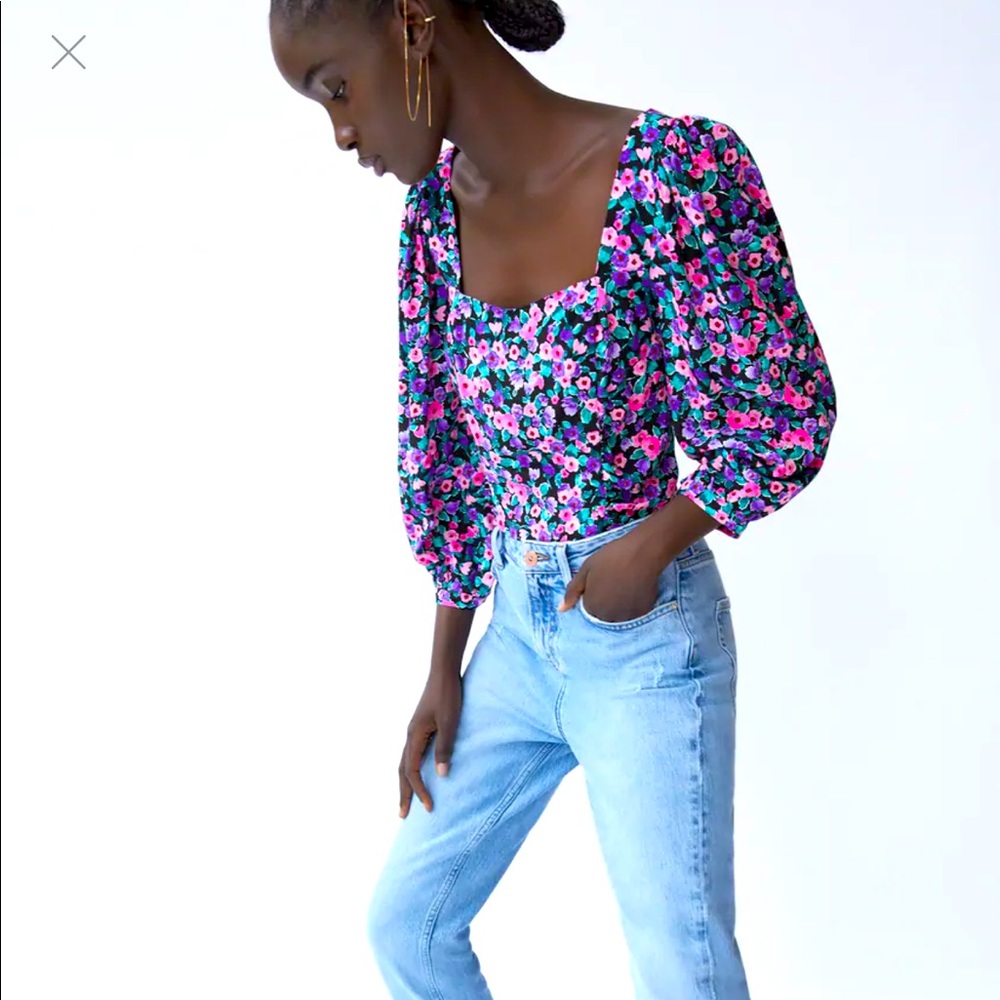 Zara multicolor crop top with puffy sleeves